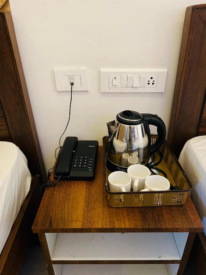 Raja Residency Hotel Alandurai Luaran gambar