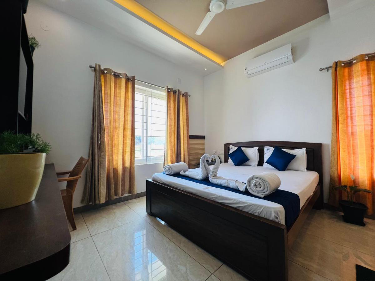 Raja Residency Hotel Alandurai Luaran gambar
