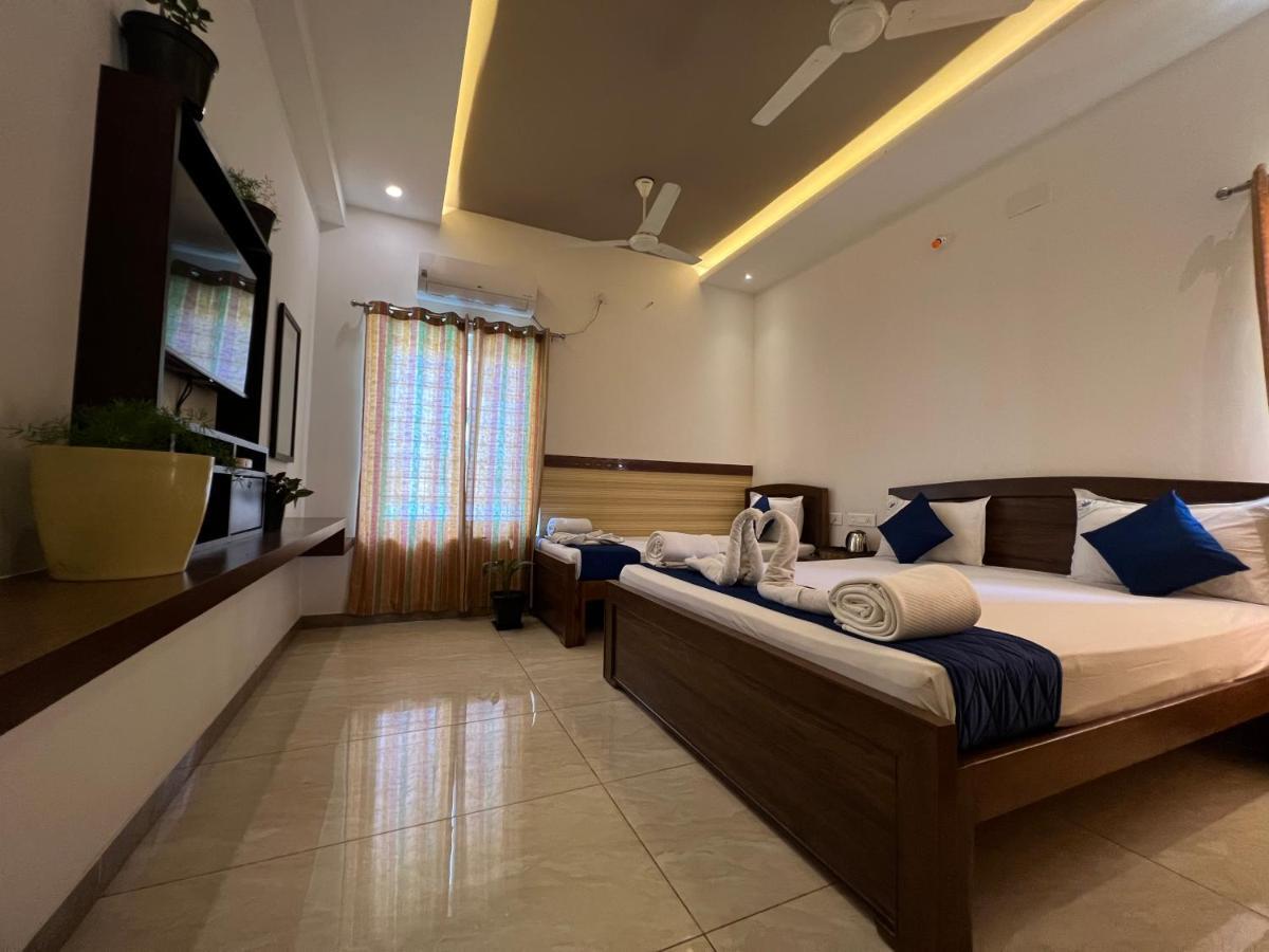 Raja Residency Hotel Alandurai Luaran gambar