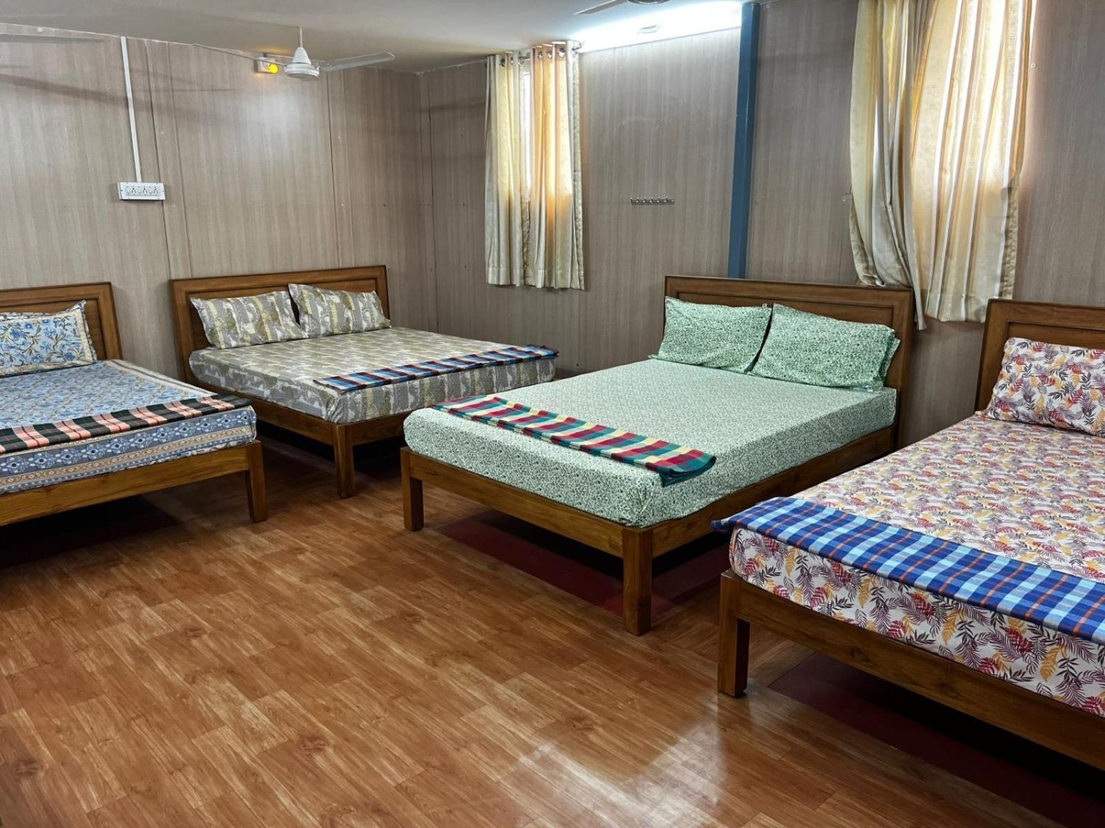 Raja Residency Hotel Alandurai Luaran gambar